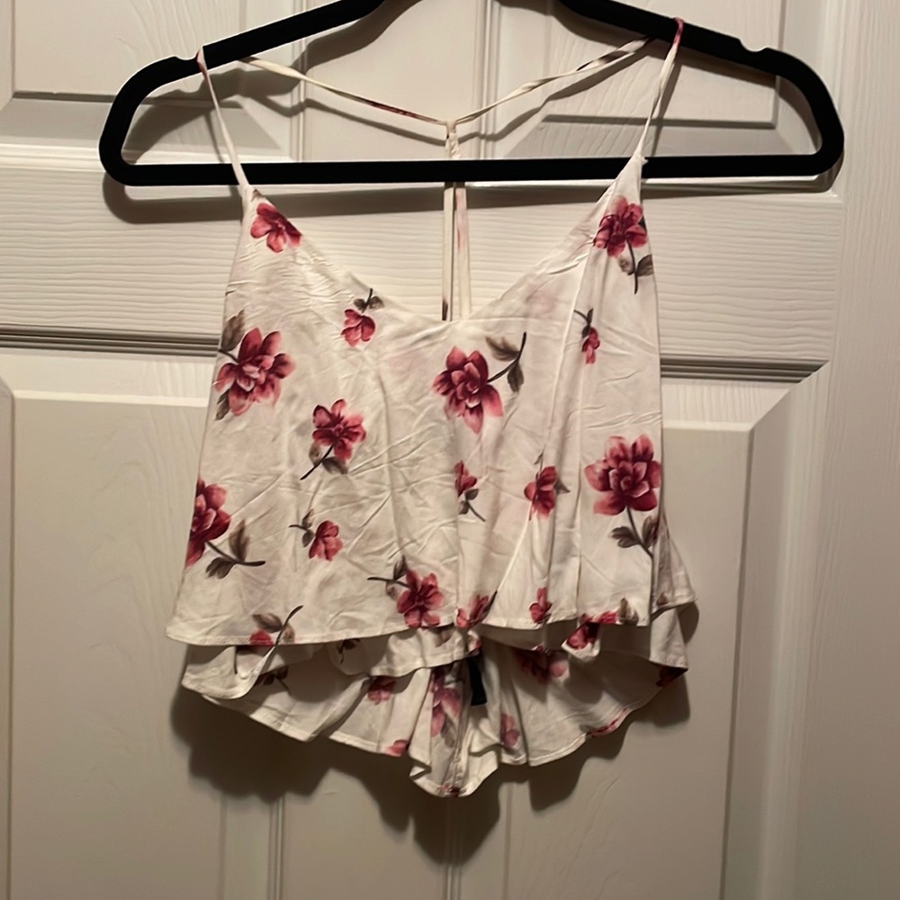 Forever21 fancy crop top, size lrg